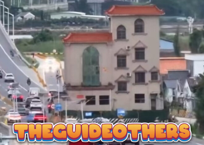 Potret Rumah Keras Kepala yang Hancur Tak Lagi Nangkring di Tengah Jalan